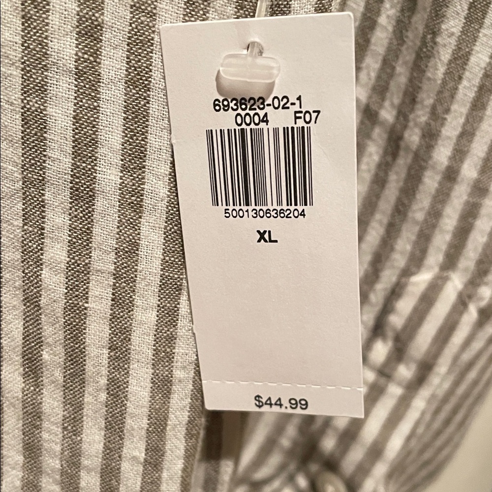 NWT - Old Navy olive green & white strioed linen Button-Down Shirtsz; XL - Picture 3 of 4